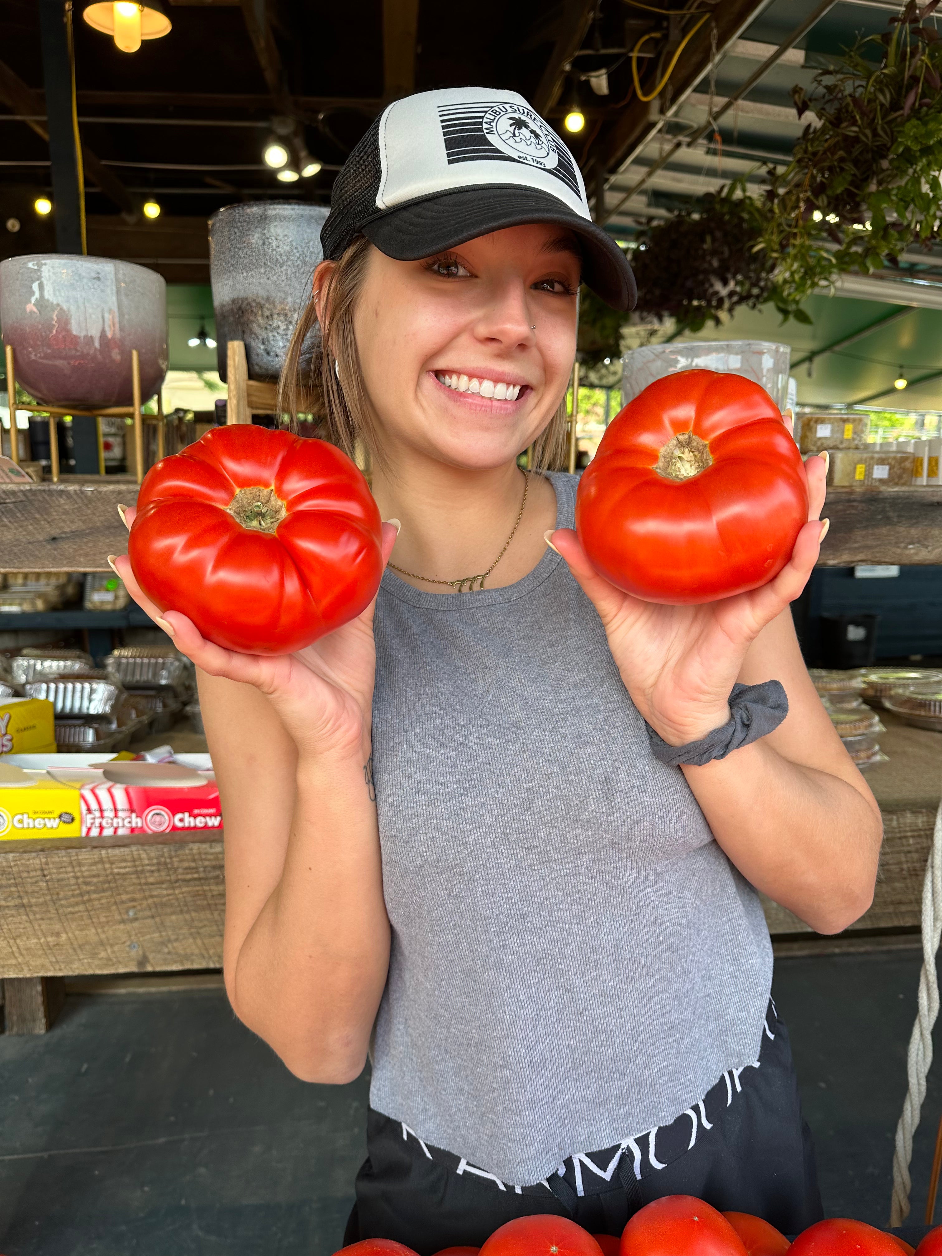 Tomato Red Local