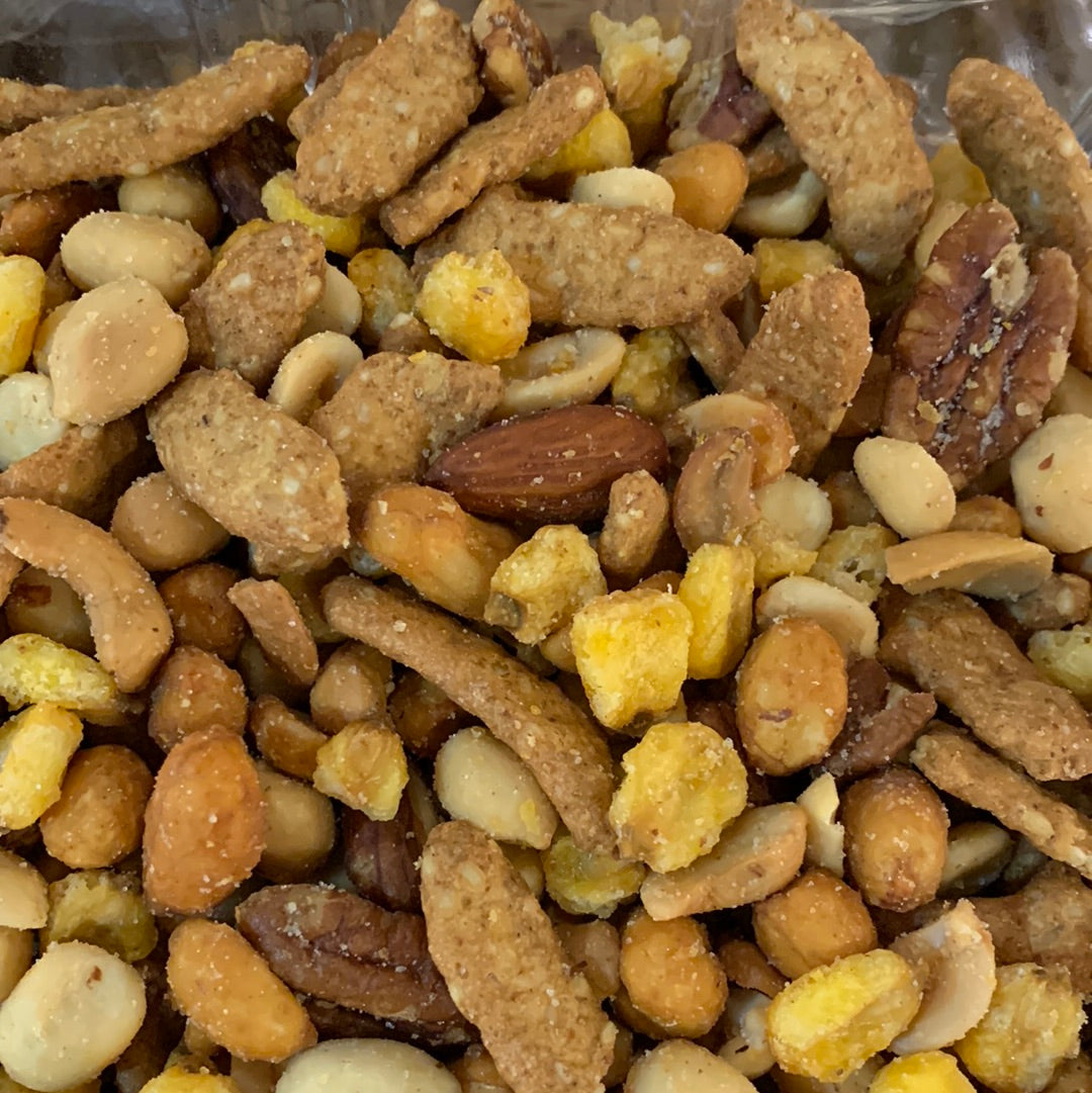 Trail Mix Golfers