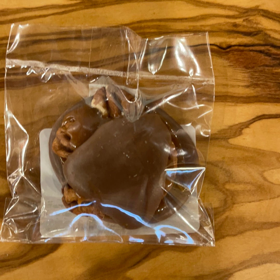 Chocolate Pecan Turtles, Local